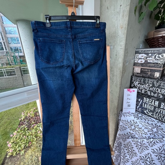 Michael Kors Pull On Skinny Ankle Jeans - Picture 10 of 11